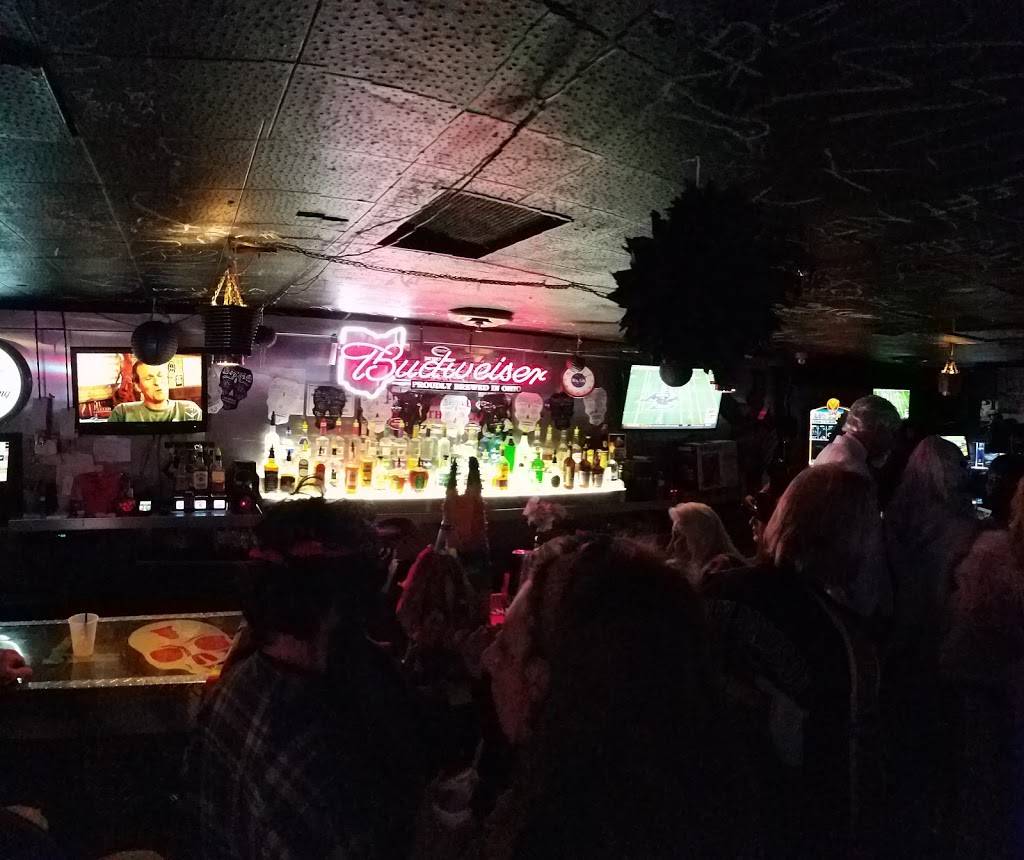 The Villa Tavern | restaurant | 6303 Rip Rap Rd, Huber Heights, OH 45424, USA | 9372370091 OR +1 937-237-0091