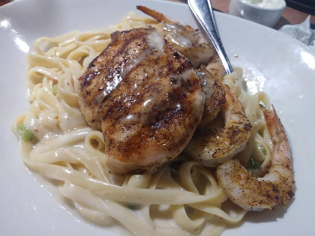 Outback Steakhouse | restaurant | 46300 Potomac Run Plaza, Sterling, VA 20164, USA | 7034063377 OR +1 703-406-3377