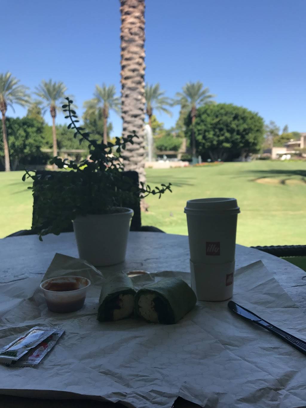 The Cafe | restaurant | 2400 E Missouri Ave, Phoenix, AZ 85016, USA | 6023817632 OR +1 602-381-7632