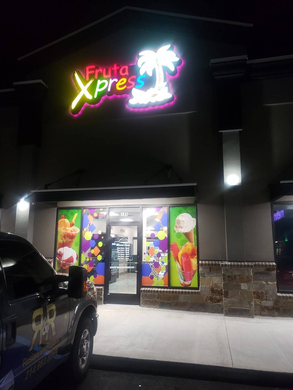 Fruta Xpress | restaurant | 265 E Grauwyler Rd, Irving, TX 75061, USA | 4692767097 OR +1 469-276-7097