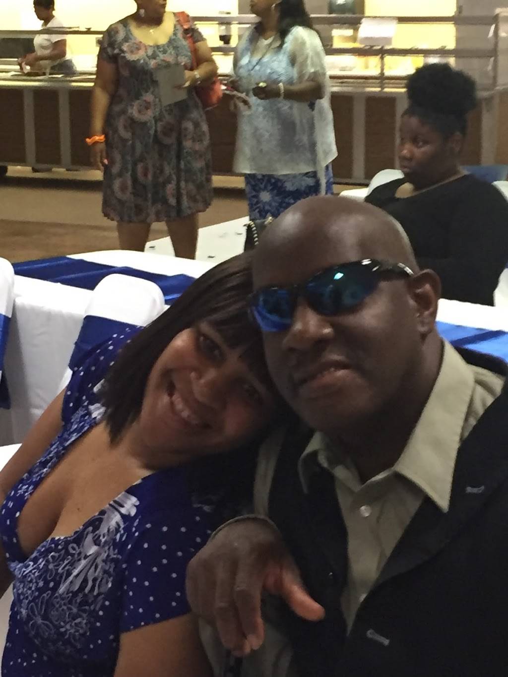 Jrs Fish&Chicken | restaurant | 2200 Frayser Blvd, Memphis, TN 38127, USA | 9013082650 OR +1 901-308-2650