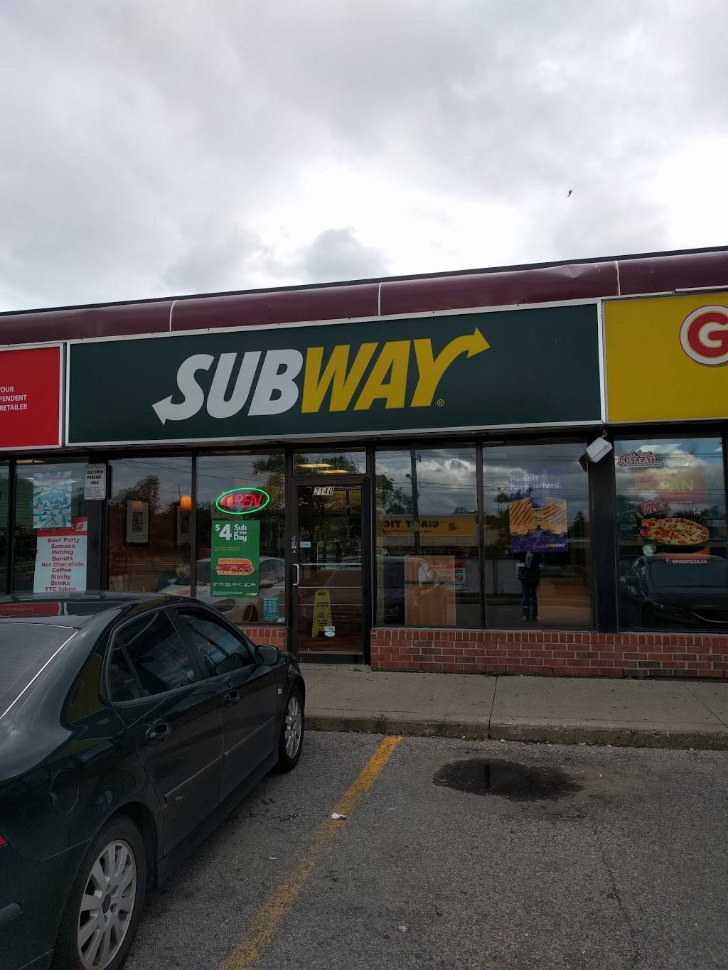 Subway | restaurant | 2140 Kipling Ave #2, Etobicoke, ON M9W 4K5, Canada | 4167477827 OR +1 416-747-7827