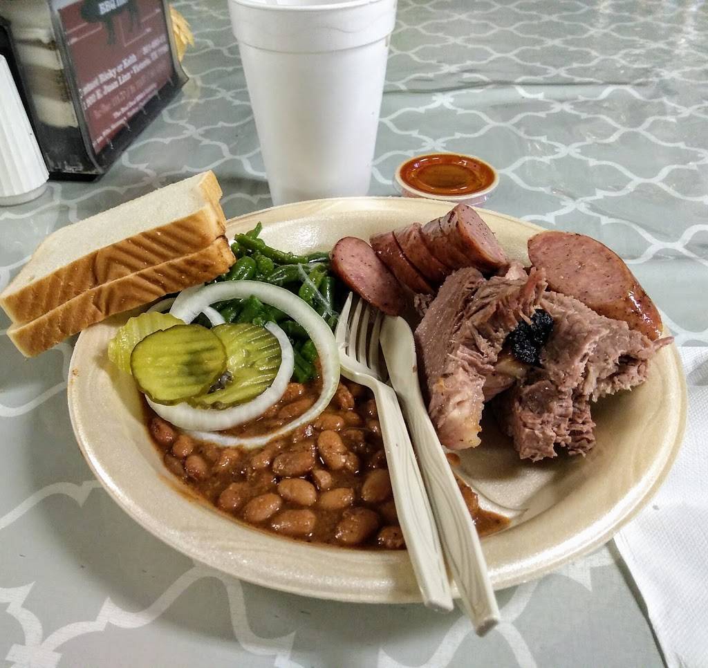 Mumphords Place Restaurant | restaurant | 1202 E Juan Linn St, Victoria, TX 77901, USA | 3614851112 OR +1 361-485-1112