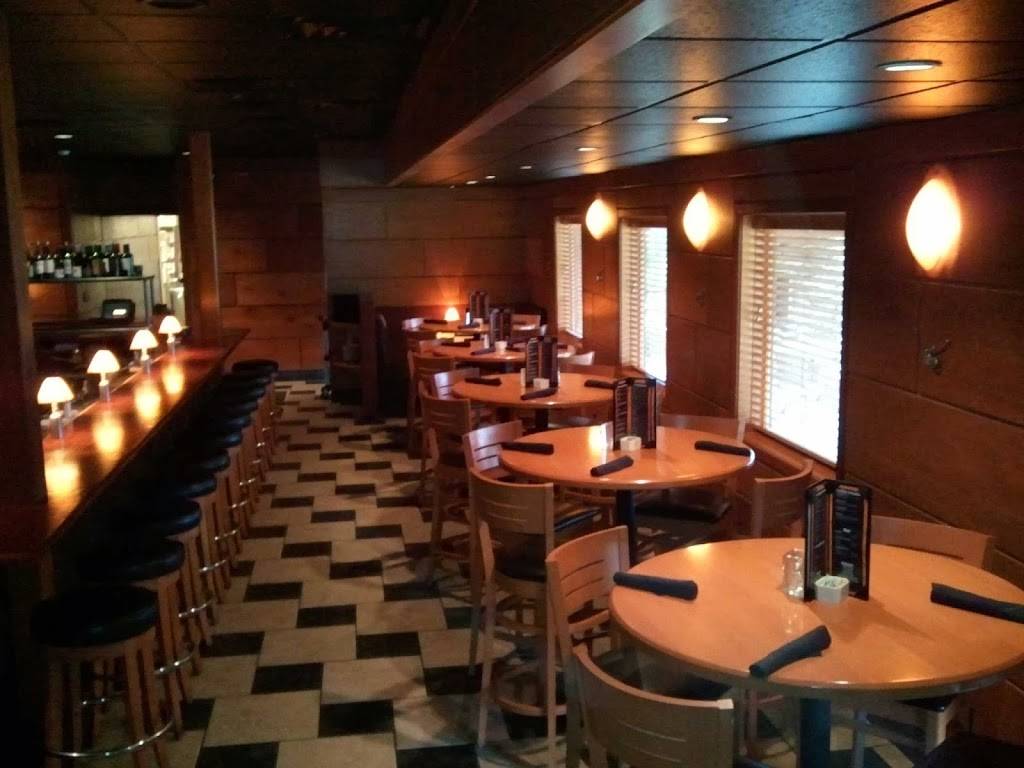 The Urban Grill | restaurant | 3651 86th St, Urbandale, IA 50322, USA | 5152781016 OR +1 515-278-1016