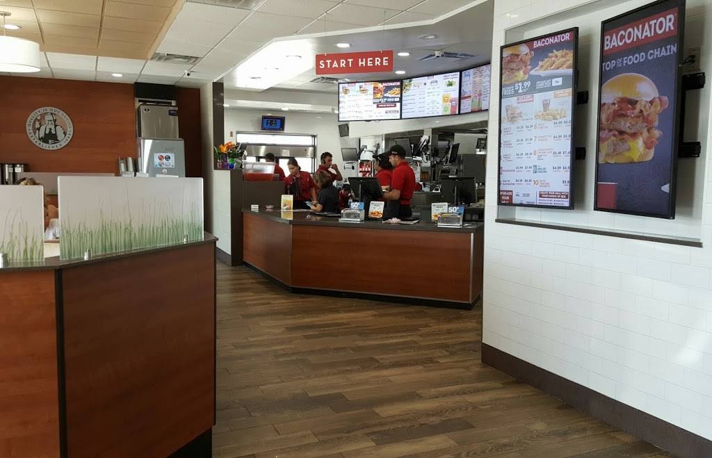 Wendys | restaurant | 2930 N Mason Rd, Katy, TX 77449, USA | 2817698425 OR +1 281-769-8425