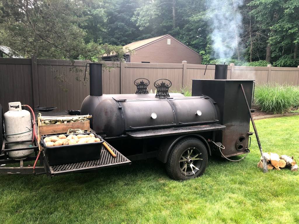 Damn Yankees BBQ | meal takeaway | 20 Elm St, South Deerfield, MA 01373, USA | 4132729347 OR +1 413-272-9347