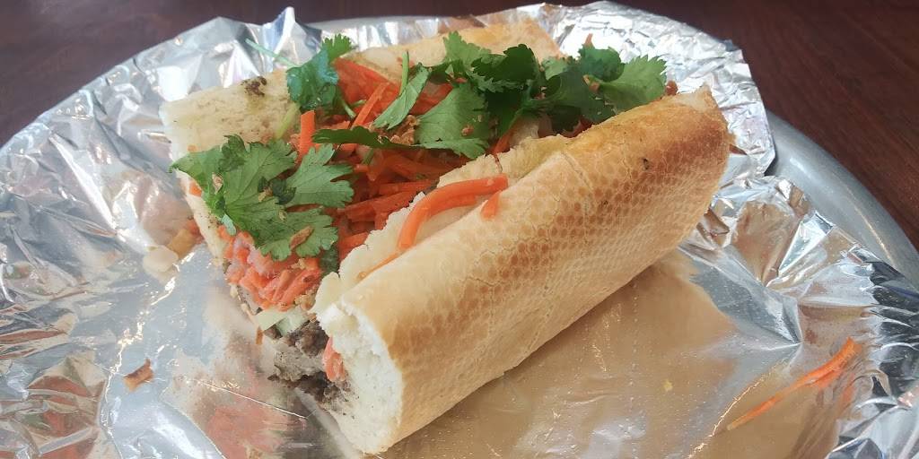 Bon Banh Mi Southeast Asian Kitchen | meal takeaway | 162 Spring St, Charleston, SC 29403, USA | 8434147320 OR +1 843-414-7320