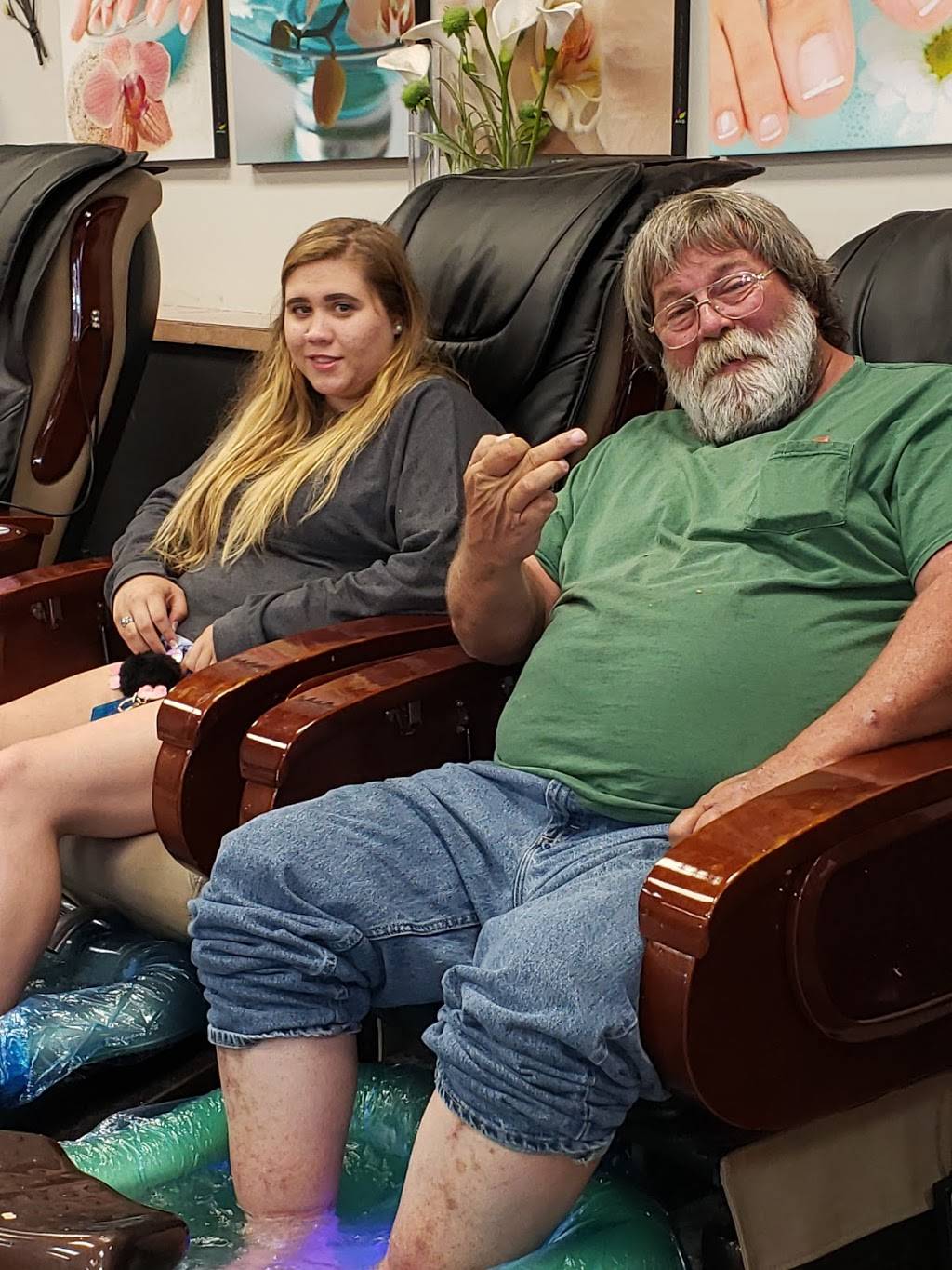 Burger Me | restaurant | 400 W St Francis St, Brusly, LA 70719, USA | 2254482727 OR +1 225-448-2727