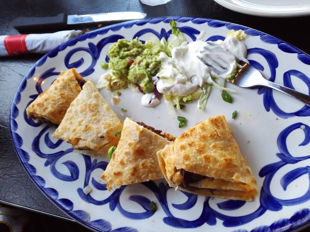 Chevys Fresh Mex | restaurant | 7401 Laguna Blvd Ste 100, Elk Grove, CA 95758, USA | 9166913400 OR +1 916-691-3400