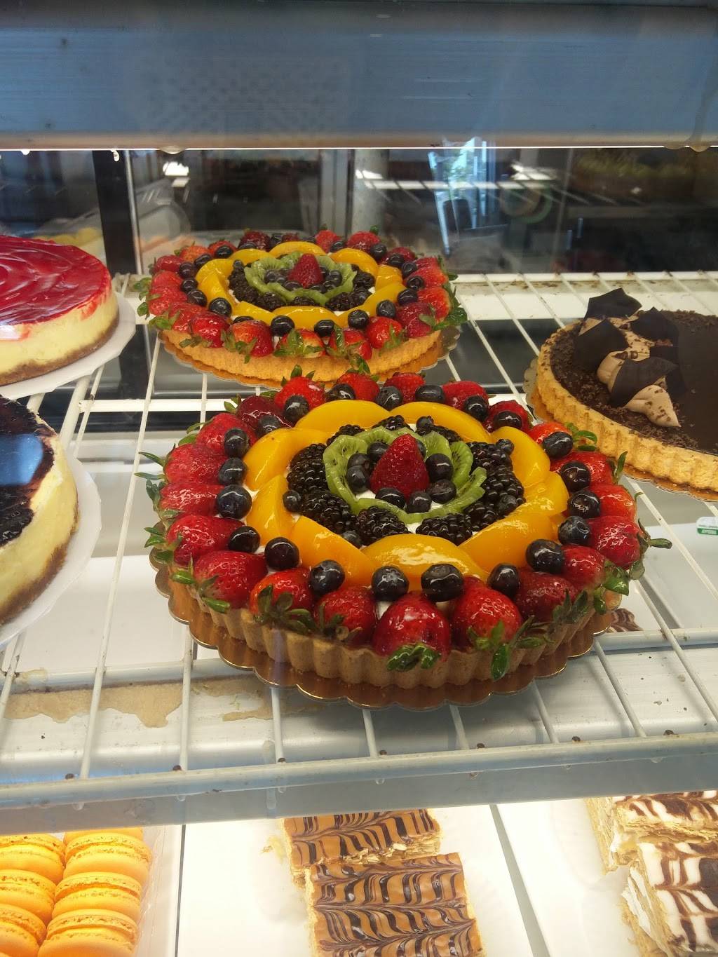 La Mascota Bakery | bakery | 2715 Whittier Blvd, Los Angeles, CA 90023, USA | 3232635513 OR +1 323-263-5513