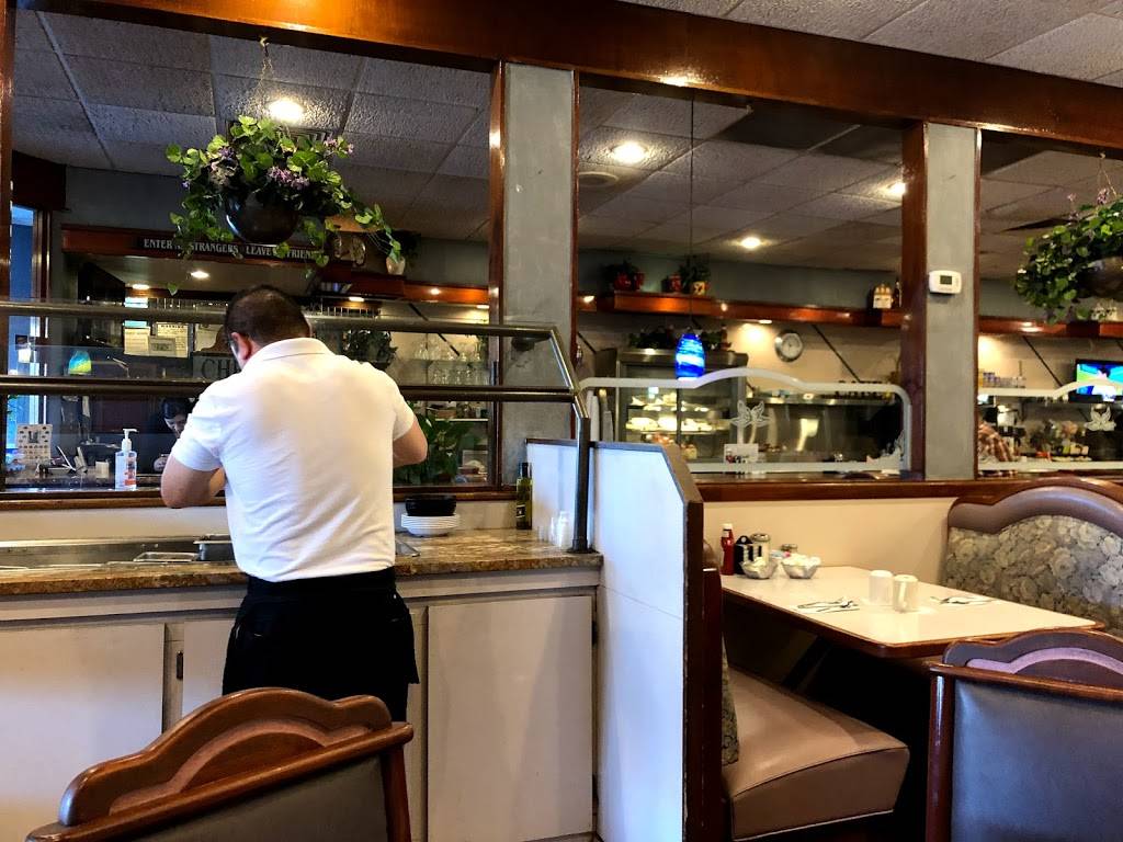 Dunton House Restaurant | restaurant | 11 W Davis St, Arlington Heights, IL 60005, USA | 8473945885 OR +1 847-394-5885