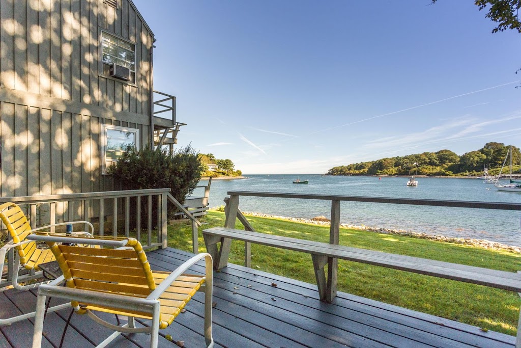 Dockside Guest Quarters | restaurant | 22 Harris Island Rd, York, ME 03909, USA | 2073632868 OR +1 207-363-2868