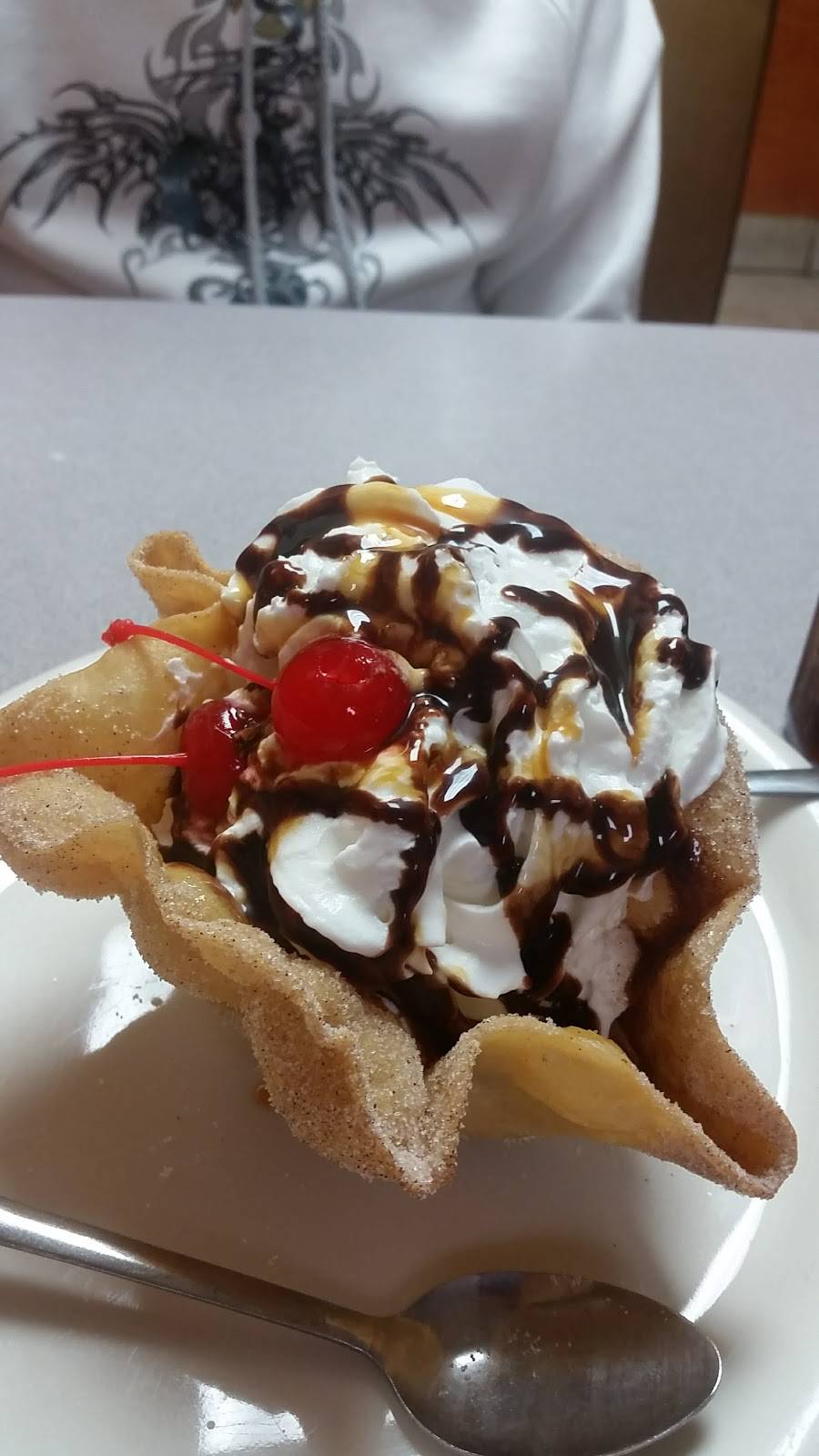 Las Fuentes Mexican Restaurant | restaurant | 1211 S McQuarrie Ave, Wagoner, OK 74467, USA | 9184851787 OR +1 918-485-1787