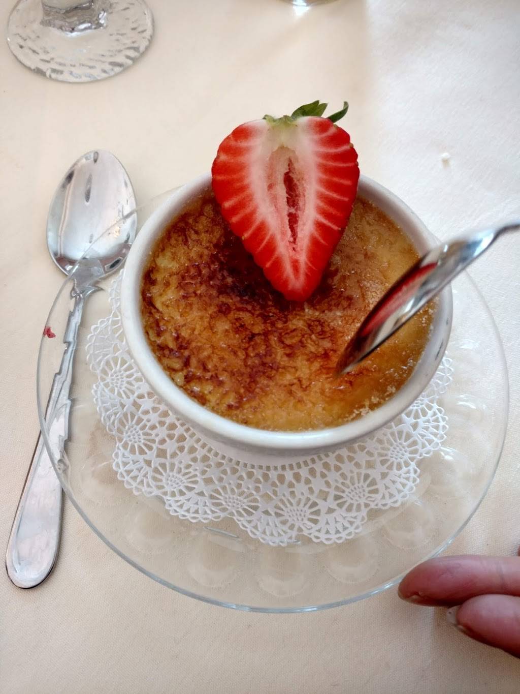 Inn Between | restaurant | 2290 W Genesee Turnpike, Camillus, NY 13031, USA | 3156723166 OR +1 315-672-3166