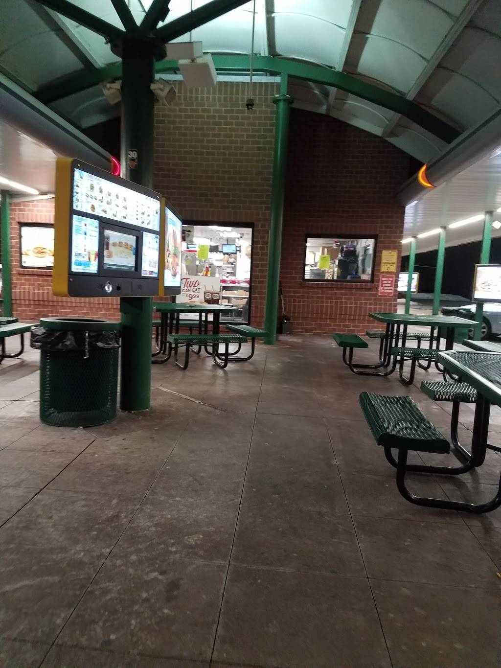 Sonic Drive-In | restaurant | 11658 E Colfax Ave, Aurora, CO 80010, USA | 3033643295 OR +1 303-364-3295