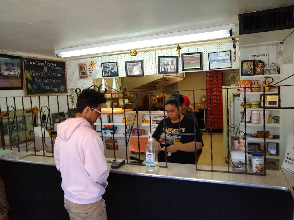 Christys Tasty Queen | restaurant | 1405 S 55th St, Kansas City, KS 66106, USA | 9132872800 OR +1 913-287-2800