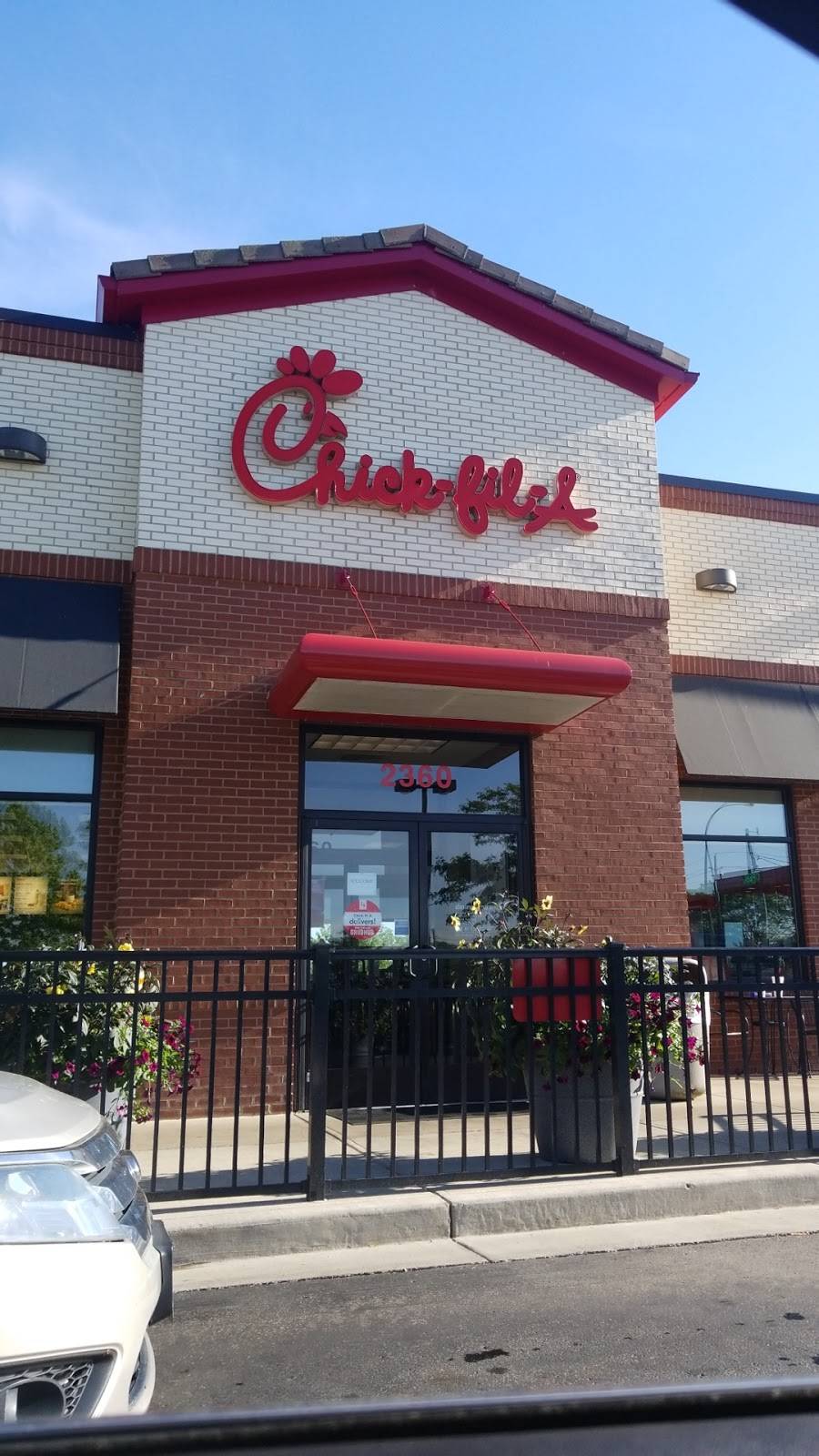 Chick-fil-A | restaurant | 2360 N Fairfield Rd, Beavercreek, OH 45431, USA | 9373201228 OR +1 937-320-1228
