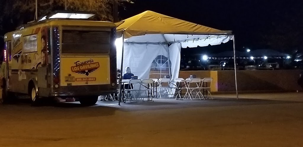 Taquería Los Gavilanes Tacos | restaurant | Van Buren St &, N 25th Ave, Phoenix, AZ 85009, USA | 5053630843 OR +1 505-363-0843