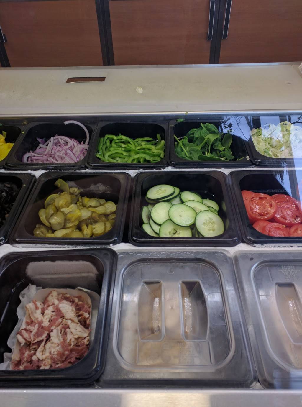 Subway | restaurant | 1811-A Ventura Blvd, Oxnard, CA 93036, USA | 8059817827 OR +1 805-981-7827