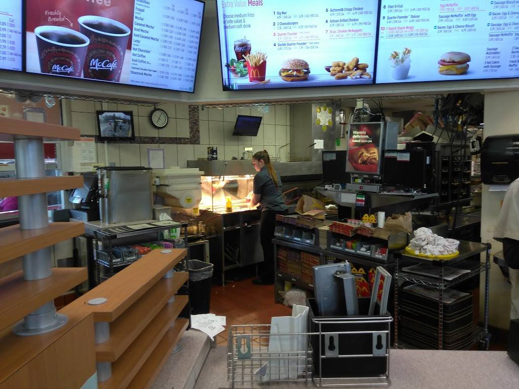 McDonalds | cafe | 601 Waldo Ave, Midland, MI 48642, USA | 9894950165 OR +1 989-495-0165