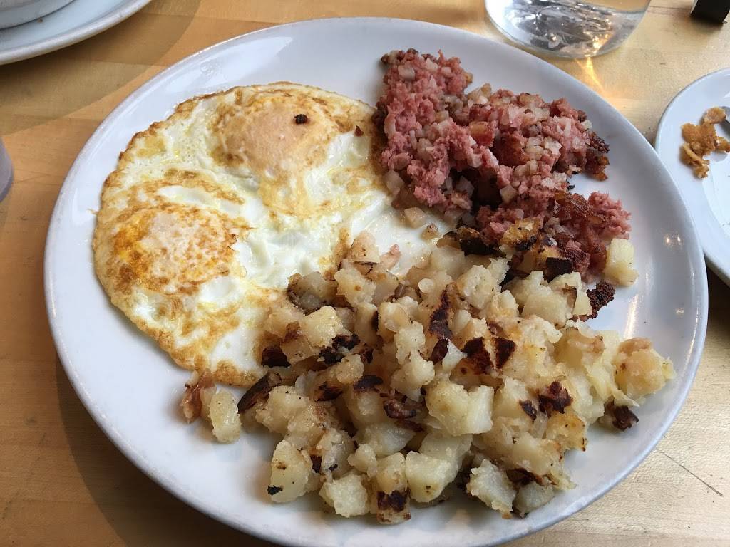 Clarkes Restaurant | restaurant | 804 Davis St, Evanston, IL 60201, USA | 8478641610 OR +1 847-864-1610