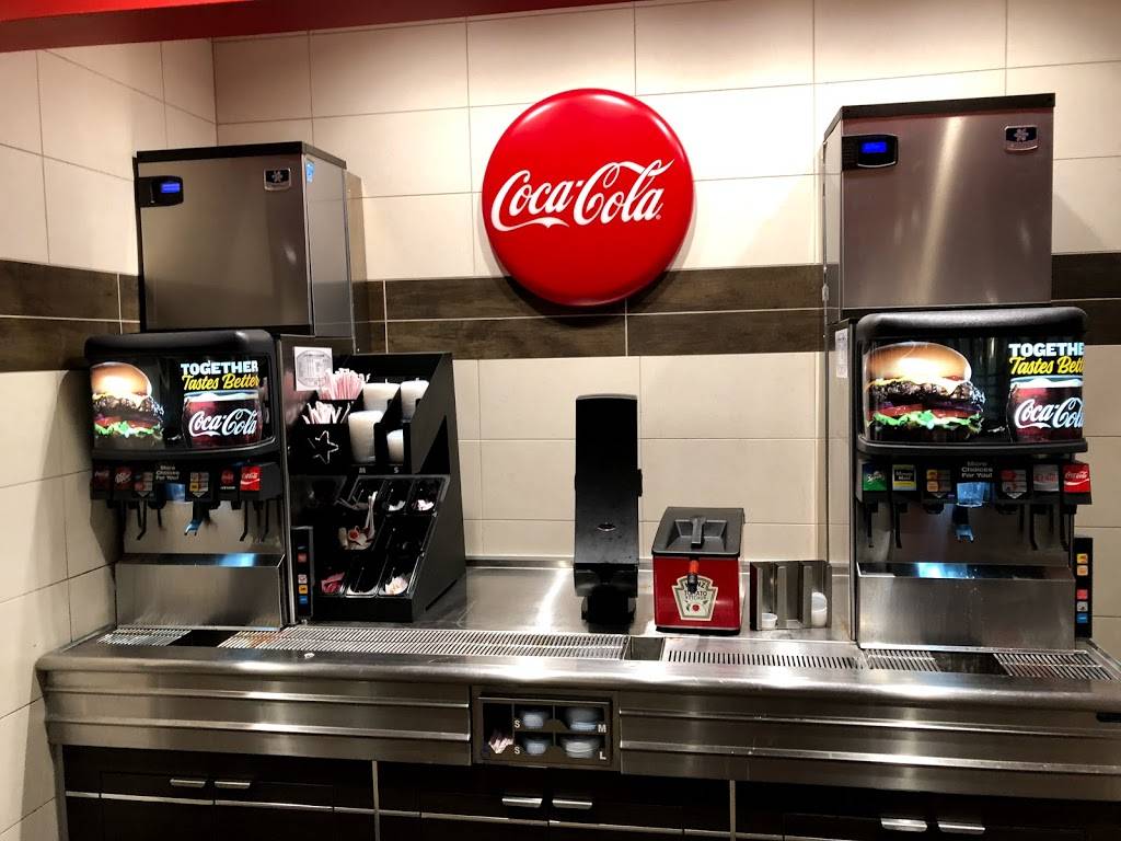 Hardees | restaurant | 4365 Lexington Rd, Athens, GA 30605, USA | 7063952496 OR +1 706-395-2496