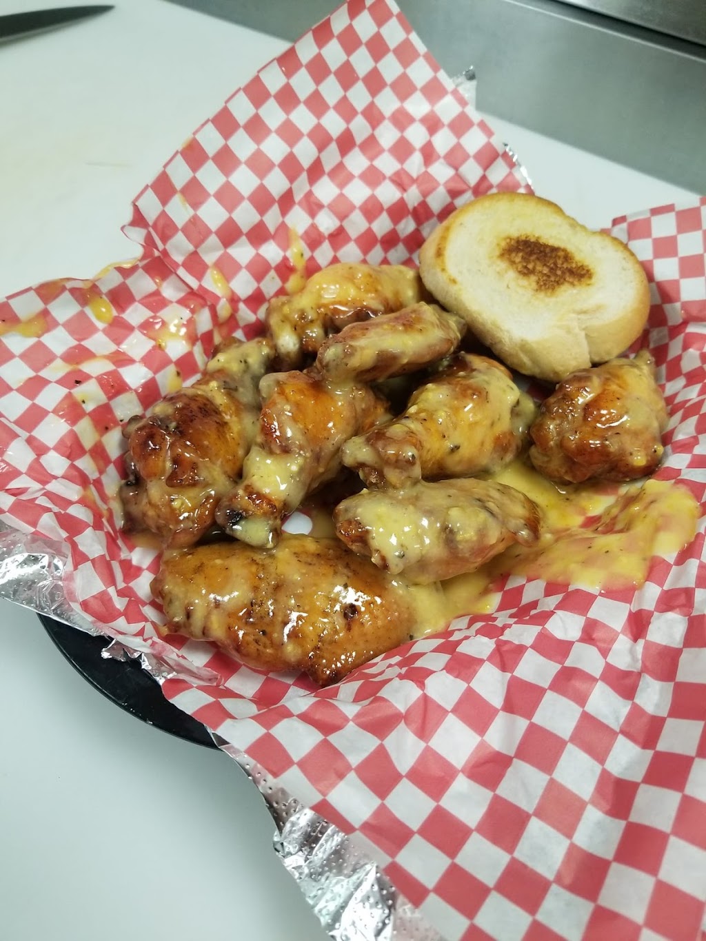 Smoking Joes BBQ | restaurant | 410 Third St, Gainesville, MO 65655, USA | 4176790443 OR +1 417-679-0443