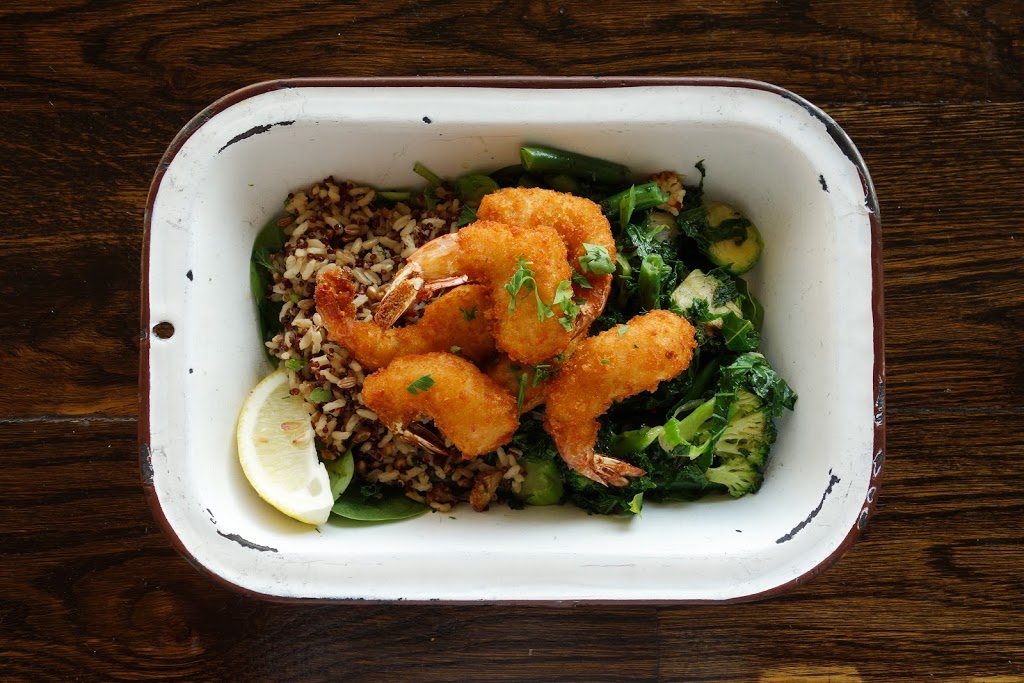 Brown Bag Seafood Co. | restaurant | 333 S Wabash Ave Hayden Hall, Chicago, IL 60604, USA | 7736403417 OR +1 773-640-3417