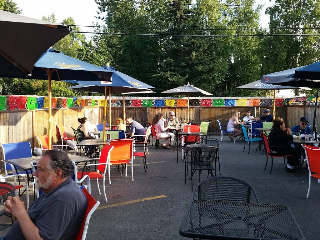 Don Joses Mexican Restaurant | restaurant | 2052 E Northern Lights Blvd, Anchorage, AK 99508, USA | 9072795111 OR +1 907-279-5111