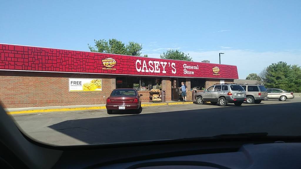 Caseys | restaurant | 1900 18th St, Charleston, IL 61920, USA | 2173451006 OR +1 217-345-1006