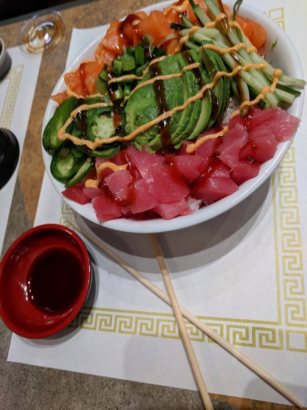 Meshuga 4 Sushi | restaurant | 526 N La Brea Ave, Los Angeles, CA 90036, USA | 3239649985 OR +1 323-964-9985