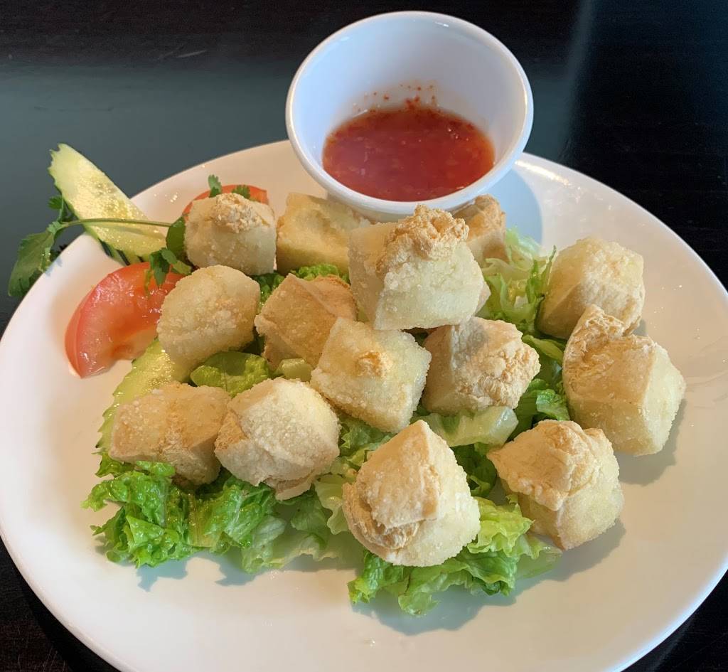 Pho Amour | restaurant | 16421 Sierra Lakes Pkwy #102, Fontana, CA 92336, USA | 9093208880 OR +1 909-320-8880