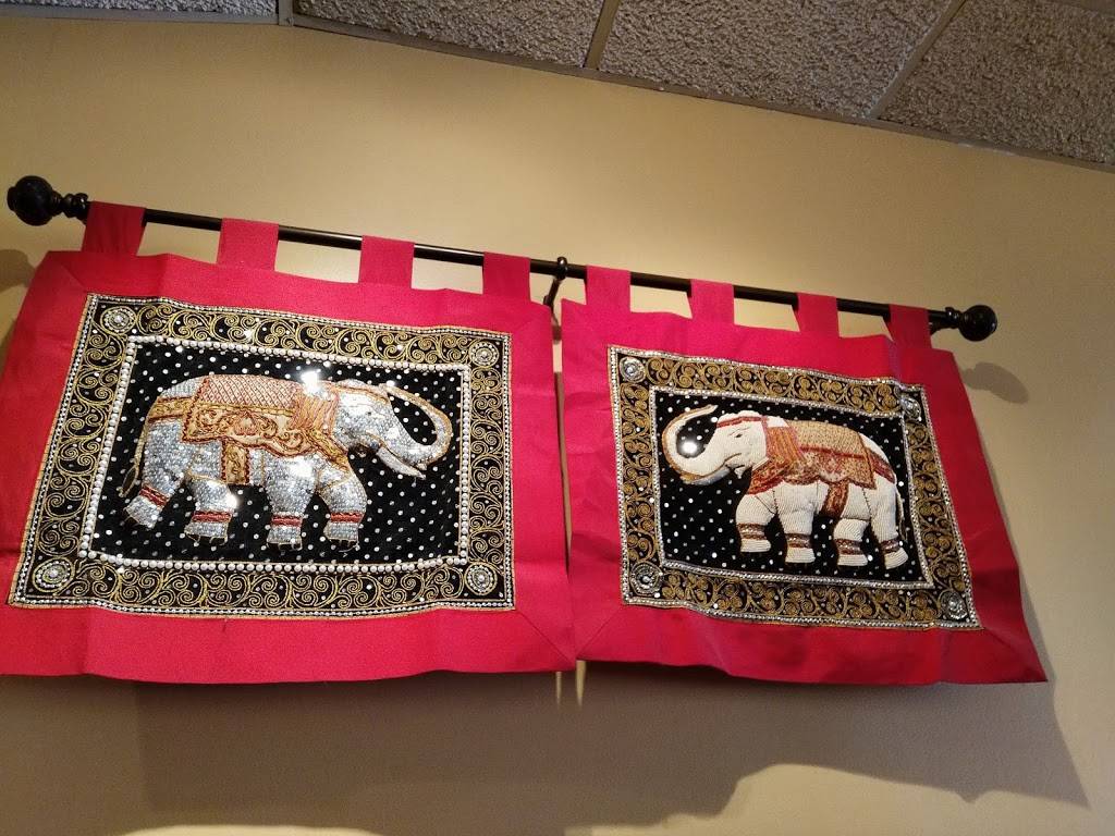 Sukhothai | restaurant | 25226 Greenfield Rd, Oak Park, MI 48237, USA | 2489689495 OR +1 248-968-9495