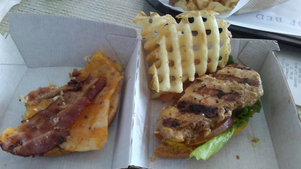 Chick-fil-A | restaurant | 15235 Montfort Dr, Dallas, TX 75248, USA | 9723859449 OR +1 972-385-9449