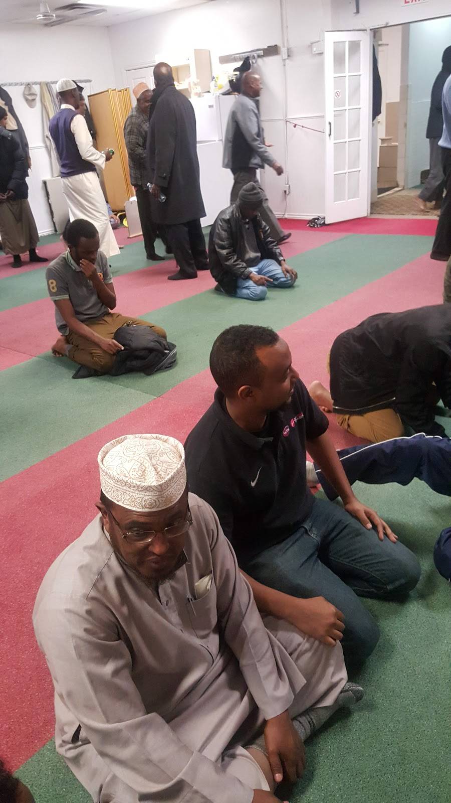 Wiff Restaurant | restaurant | 1804 Weston Rd, York, ON M9N 1V5, Canada | 4162409433 OR +1 416-240-9433