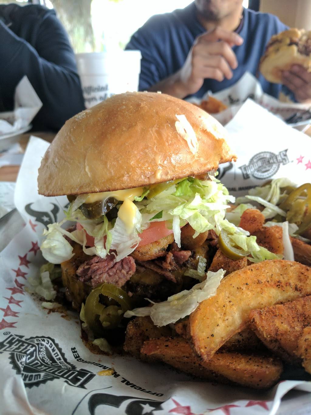 Fuddruckers | restaurant | 7511 Cypress Creek Pkwy, Houston, TX 77070, USA | 2814696476 OR +1 281-469-6476