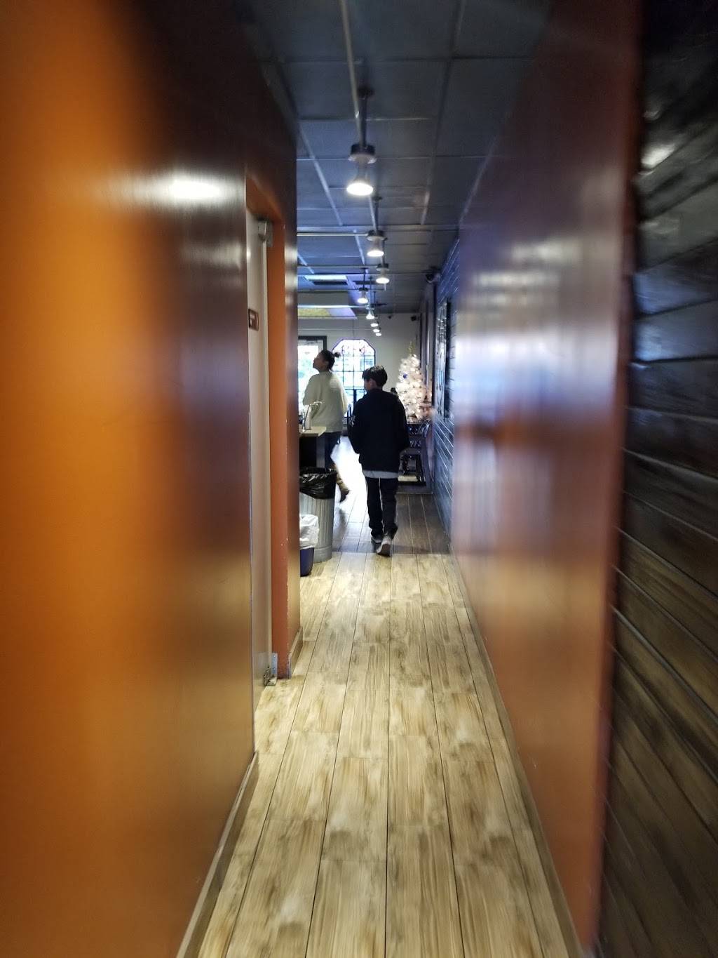 MIKAS GREEK | restaurant | 503 W Thomas Rd, Phoenix, AZ 85013, USA | 6022796452 OR +1 602-279-6452