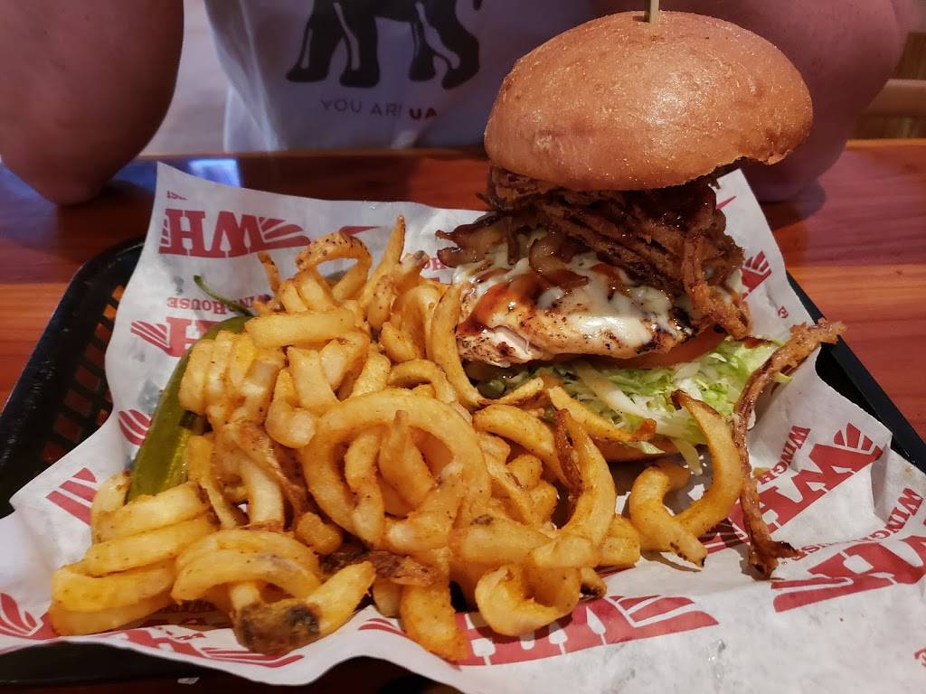 The WingHouse of Kirkman Rd | restaurant | 3789 S Kirkman Rd, Orlando, FL 32811, USA | 4074729464 OR +1 407-472-9464