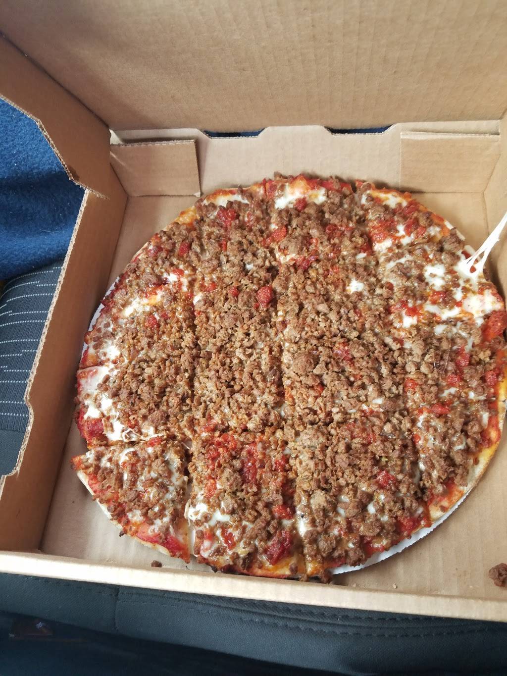 Sir Danos Pizza Parlor | restaurant | 496 N Indiana Ave, Sellersburg, IN 47172, USA | 8122463346 OR +1 812-246-3346