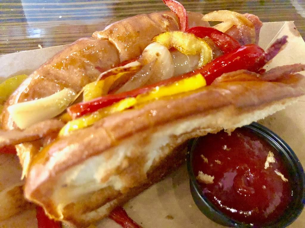 Blackbook Bar | restaurant | 315 E Arenas Rd, Palm Springs, CA 92262, USA | 7608328497 OR +1 760-832-8497