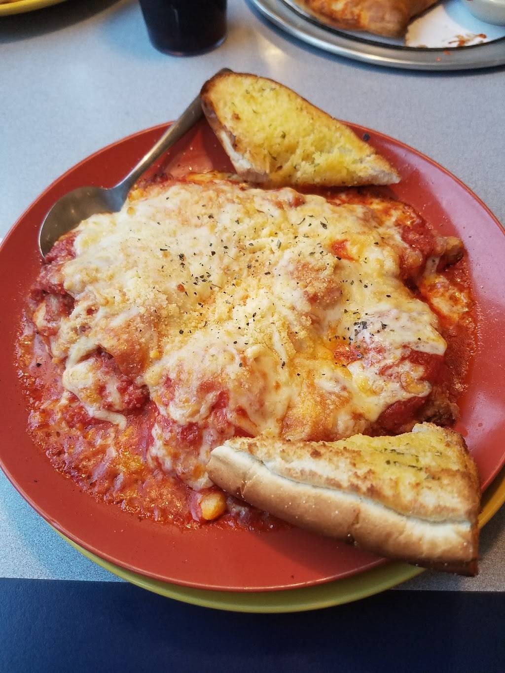 Kapellis Pizzeria | restaurant | 203 King St, Boscawen, NH 03303, USA | 6037962727 OR +1 603-796-2727