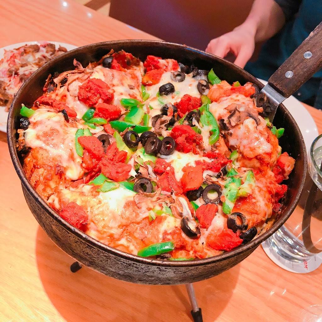 BJs Restaurant & Brewhouse | restaurant | 5207 Brodie Ln #300, Sunset Valley, TX 78745, USA | 5128923800 OR +1 512-892-3800