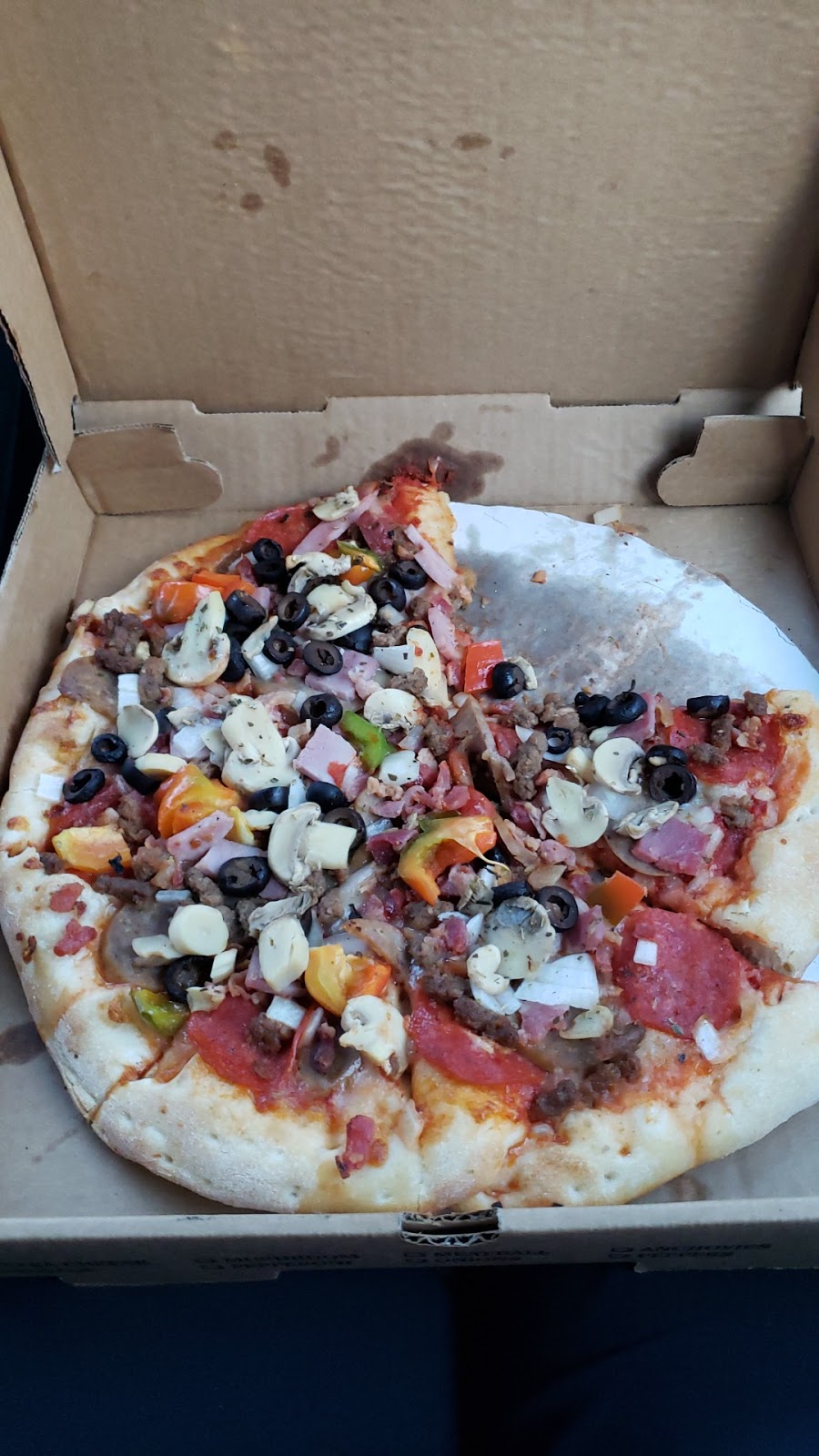 Bishops Store | meal takeaway | 464 Main St, Jackman, ME 04945, USA | 2076683411 OR +1 207-668-3411