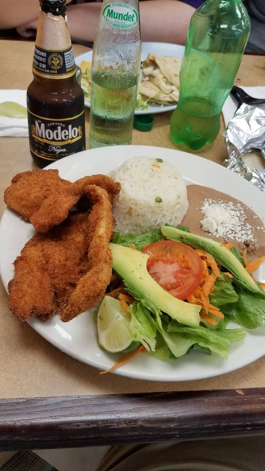 Taqueria Los Compadres | restaurant | 2427 Crain Hwy, Waldorf, MD 20601, USA | 2402223546 OR +1 240-222-3546