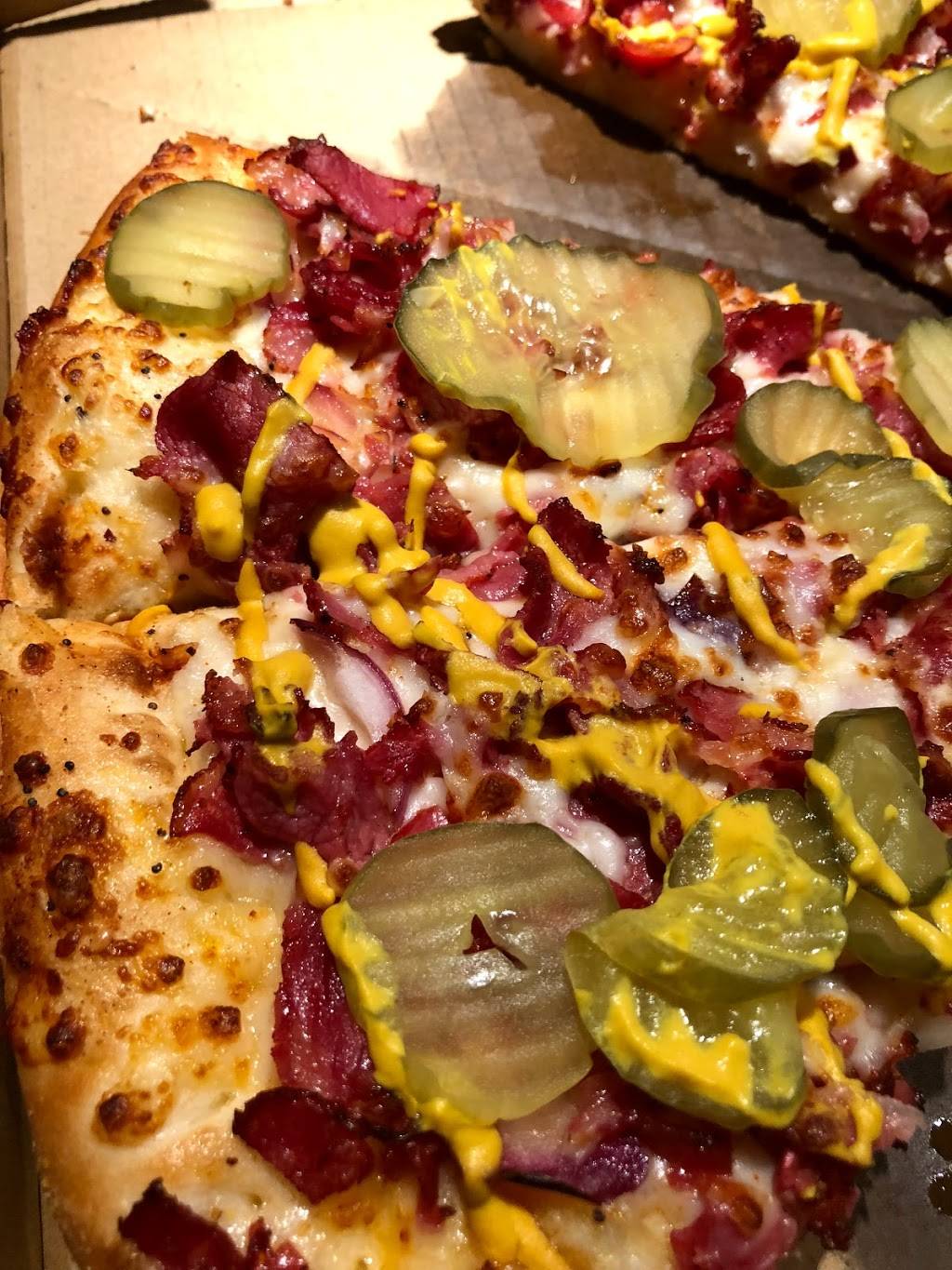 Super Pizza Veloz | restaurant | 5029 Gage Ave, Bell, CA 90201, USA | 3237718405 OR +1 323-771-8405