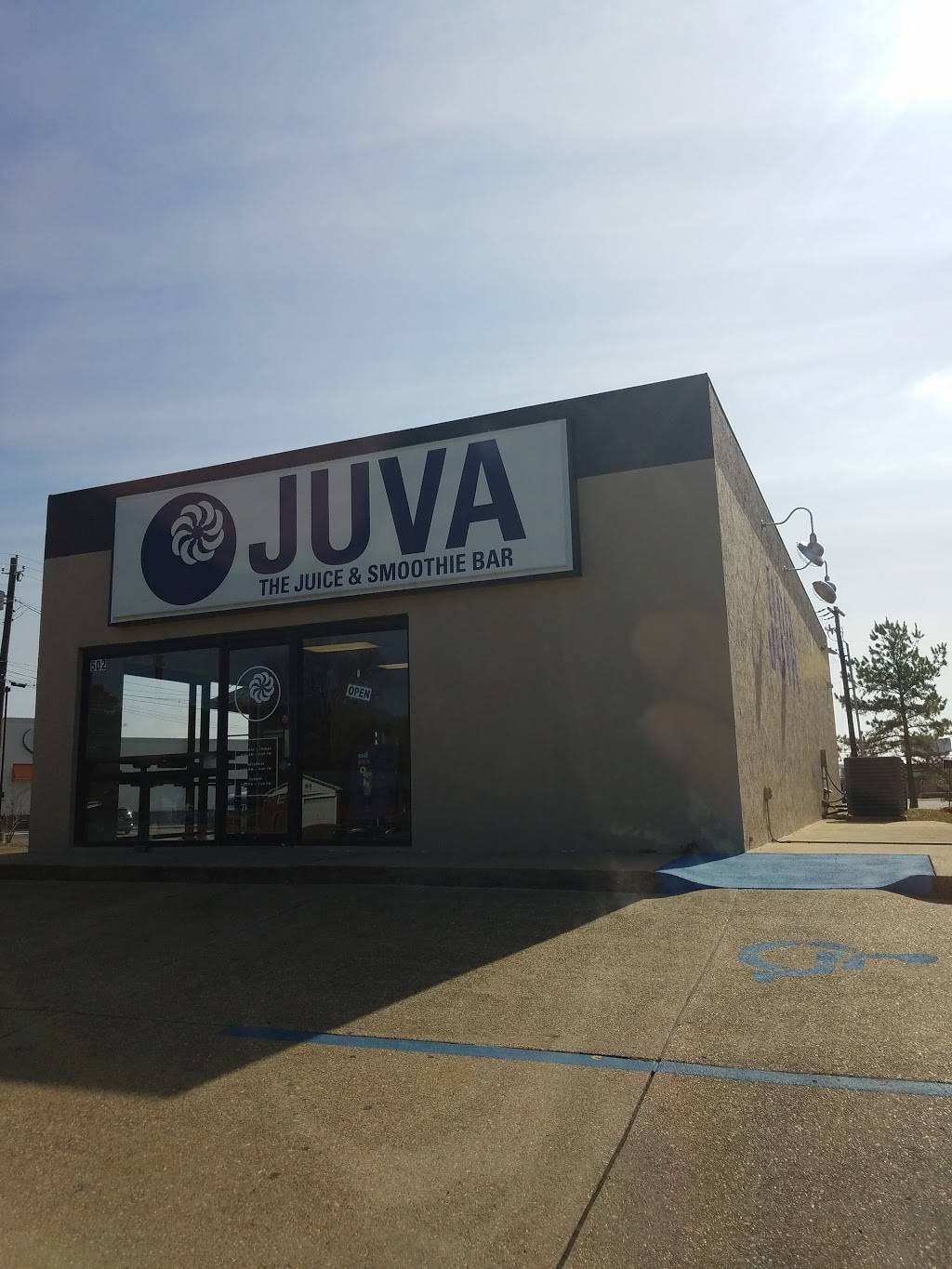 Juva Juice | restaurant | 502 18th Ave N, Columbus, MS 39705, USA | 6625704948 OR +1 662-570-4948