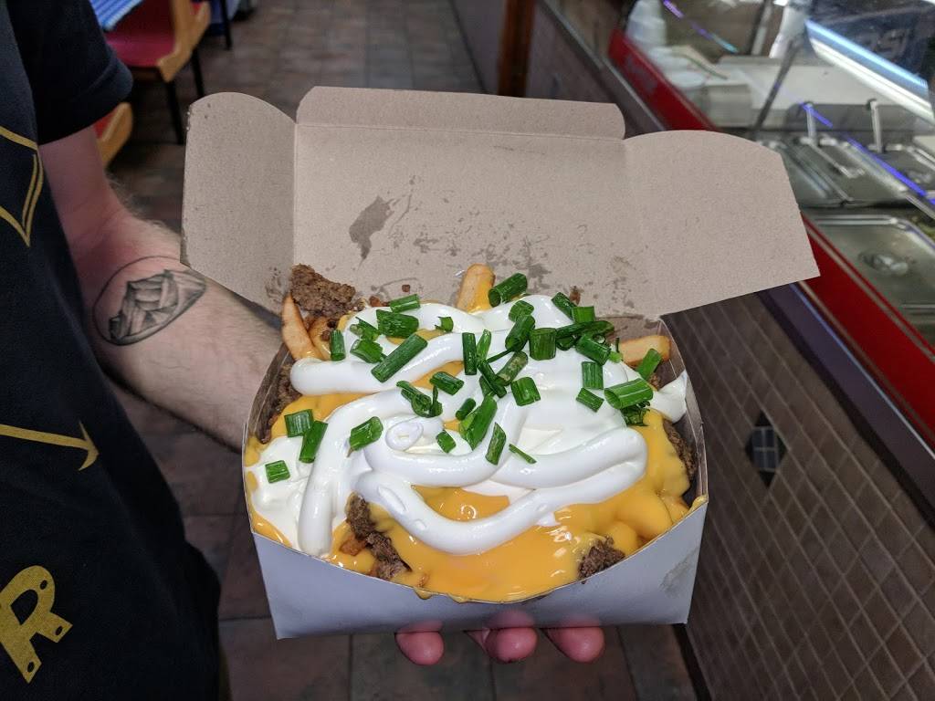 Jacquies Subventure | restaurant | 137 Broad St E, Dunnville, ON N1A 1E8, Canada | 9057748083 OR +1 905-774-8083