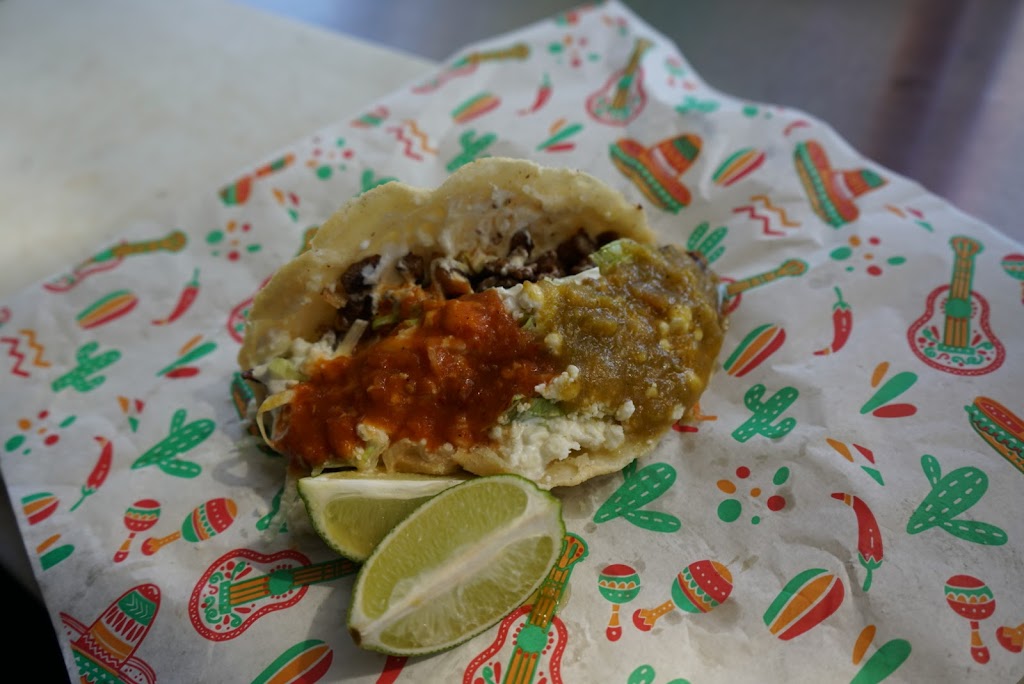 Los Alebrijes | restaurant | 2712 Sunshine W Plaza Dr, Albuquerque, NM 87121, USA | 5059086629 OR +1 505-908-6629