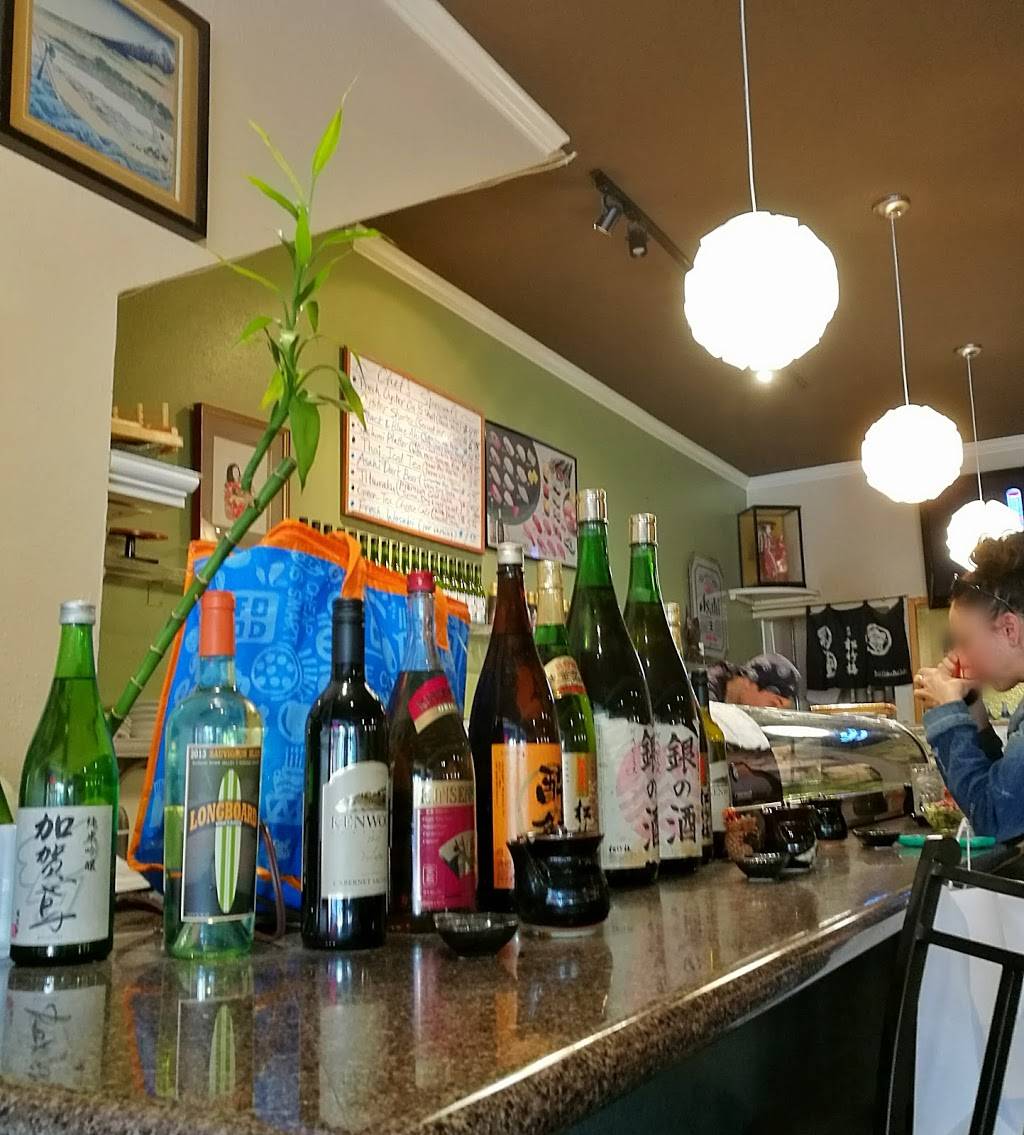 Jojo Restaurant & Sushi Bar | restaurant | 645 4th St A, Santa Rosa, CA 95404, USA | 7075698588 OR +1 707-569-8588