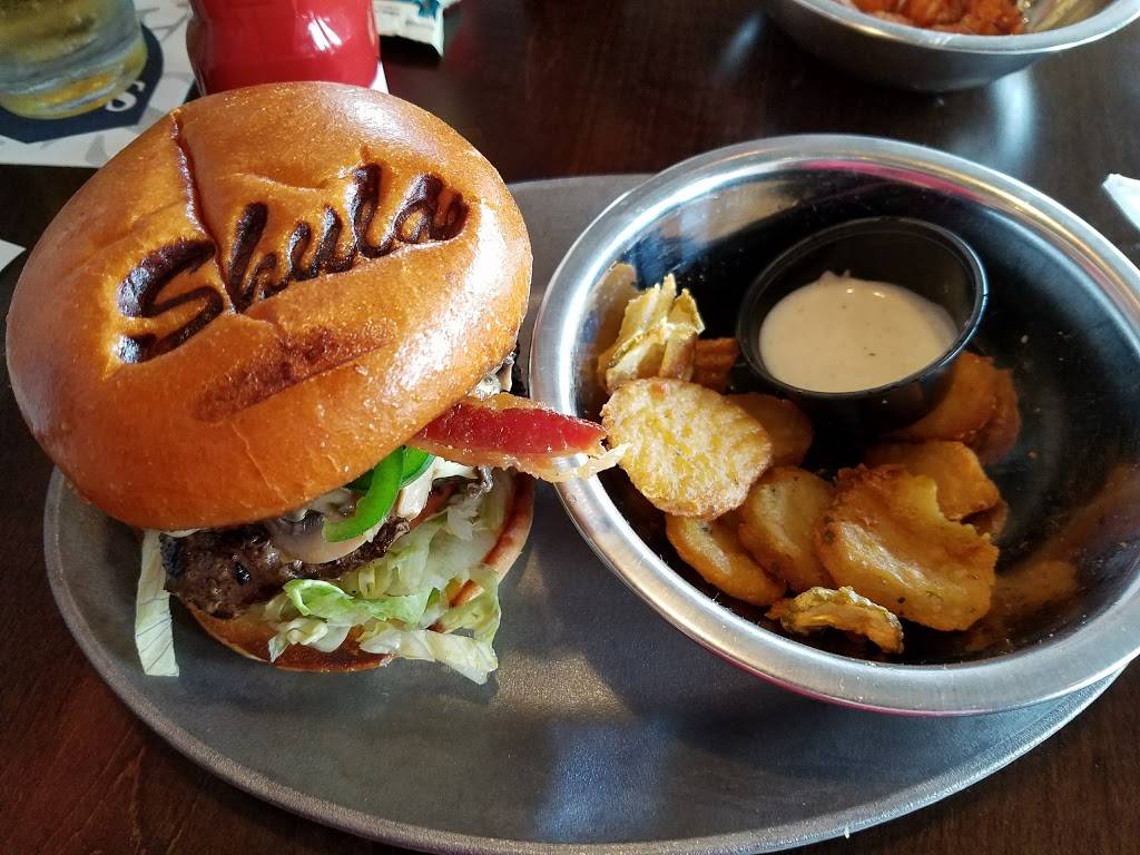 Shula Burger | restaurant | 12311 S Dixie Hwy, Pinecrest, FL 33156, USA | 7863326347 OR +1 786-332-6347